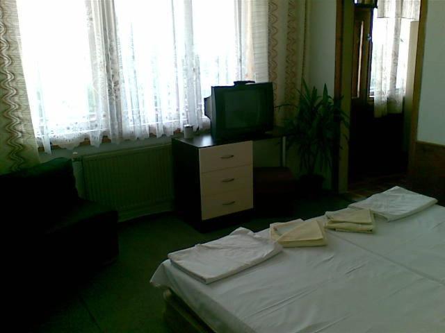Family Hotel Natalis Hisarya Ruang foto