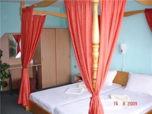 Family Hotel Natalis Hisarya Ruang foto