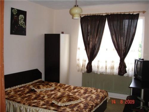 Family Hotel Natalis Hisarya Ruang foto